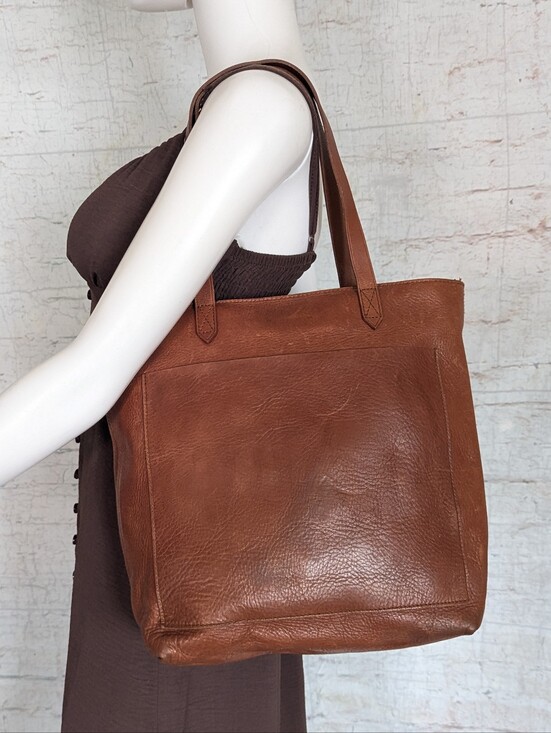 Madewell Handbags - Madewell Brown Leather Tote Bag